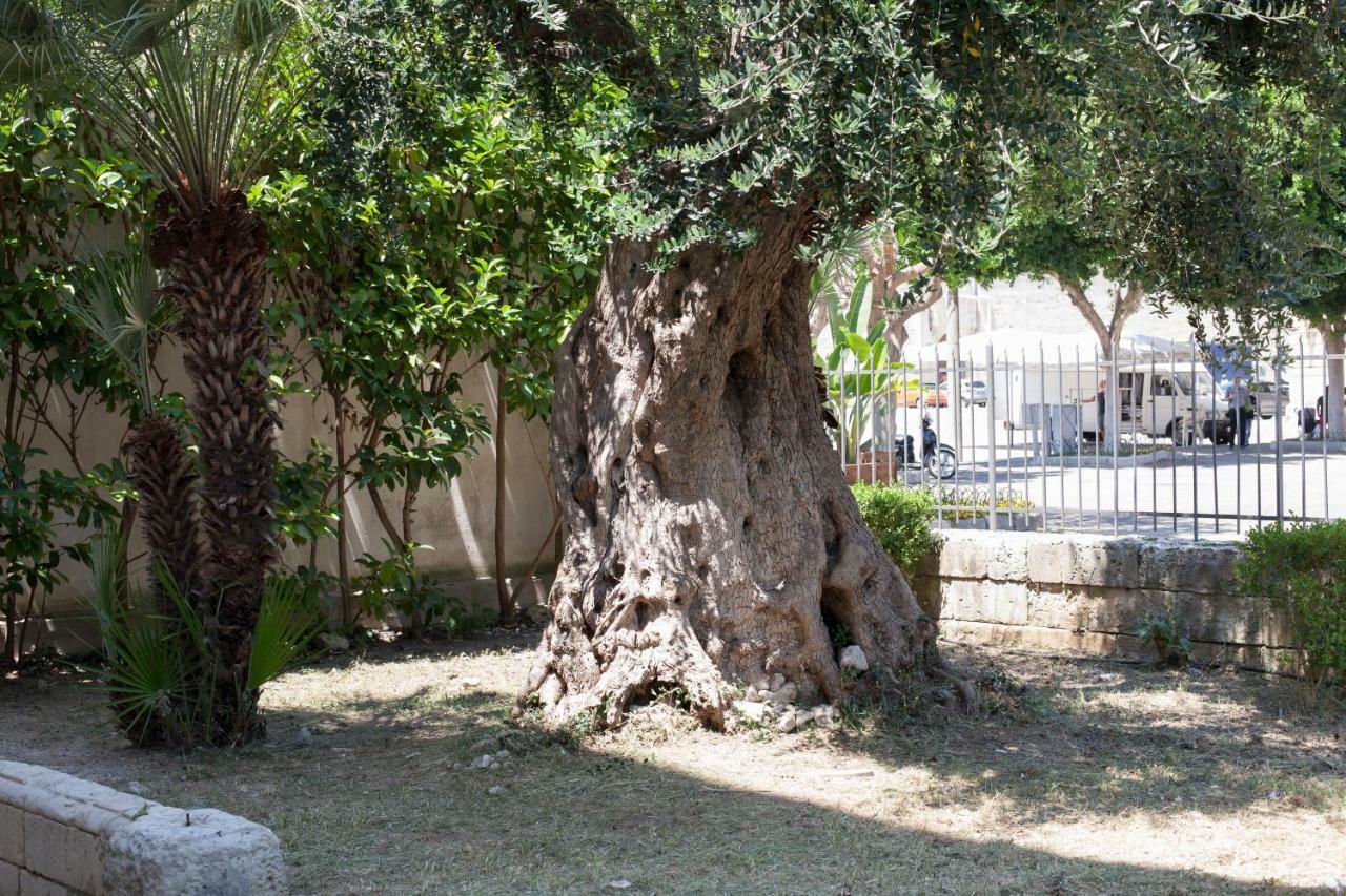 B&B Piazza Libertini Lecce Dış mekan fotoğraf